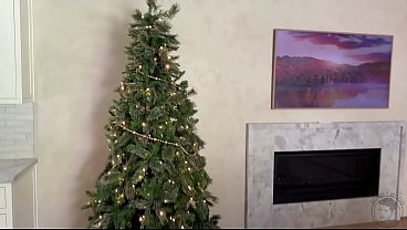 Christmas Sex with Big Ass Latina Tru Kait