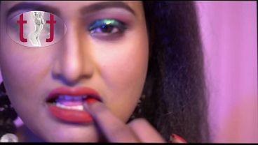 Its Fashion Fiesta – Indian beauty in gorgeous Saree