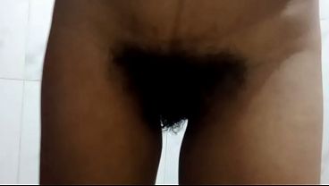 Slim Sexy 23 Year Old Indian Amateur Bathing