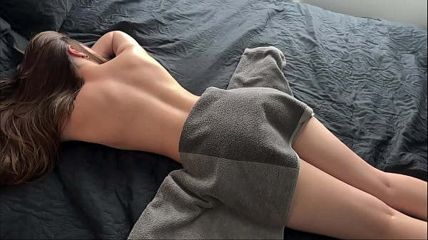 The Massage the Husband Wasn’t Supposed to See She Said It Was Just a Massage