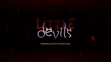 Essa ruiva de olhos azuis, mete muito gostoso, ela dá o cu sem dó! Engole a pica toda com o cuzinho