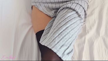 I came on my virgin stepsister’s pussy after she put my dick inside and lost her virginity.