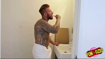 FunSize Teens – A Petite Blonde is Fucked in the Ass Anal by Huge Cock