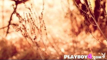 Hot girl passion posing action so hot all natural babe enjoyed solo action