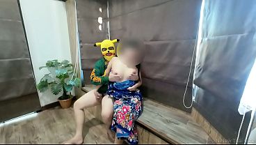 Hot Thai Housewife in Sarong – Secret Garden Outdoor