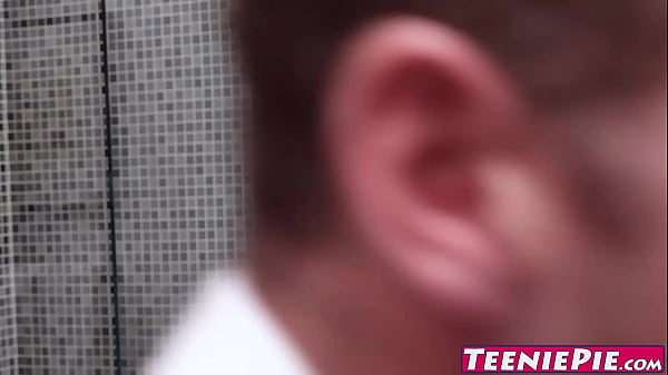 Creampied Ella Knox is wearing a hijab for this occasion