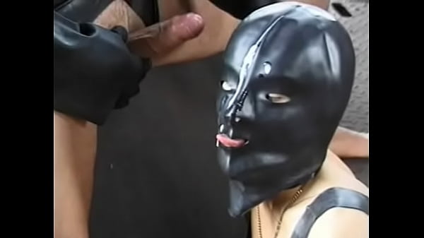 Fanny Steel rubberdoll drinks cum and piss from latex slave (from ‘Fetish, Gum & Dirty 1’)