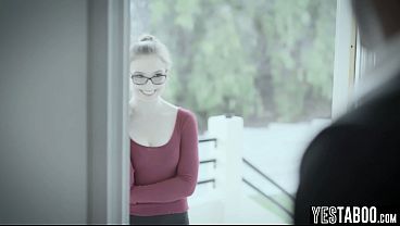 Petite desperate teen meets and fucks a stranger from dating site