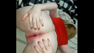 Branquinha rabuda abriu a buceta rosa pra leva pica