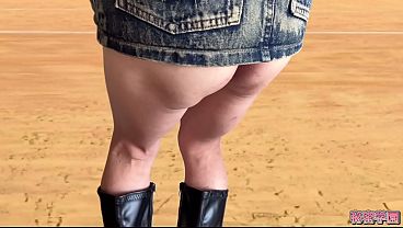 I’m wearing a mini-skirt and boots, with an anal vibrator inserted and rubber panties on. SecretGakuen